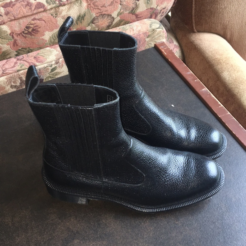 DR MARTENS CHELSEA BOOTS SIZE 9